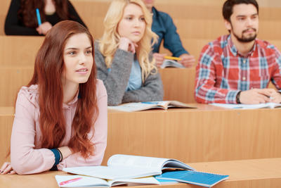 Etudiants amphithéâtre